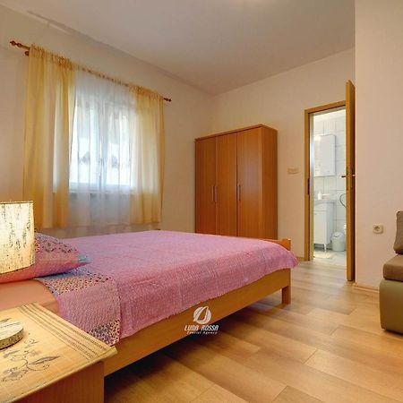 Apartment Mladenka Pula Dış mekan fotoğraf