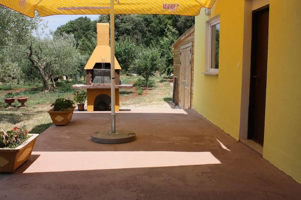 Apartment Mladenka Pula Dış mekan fotoğraf