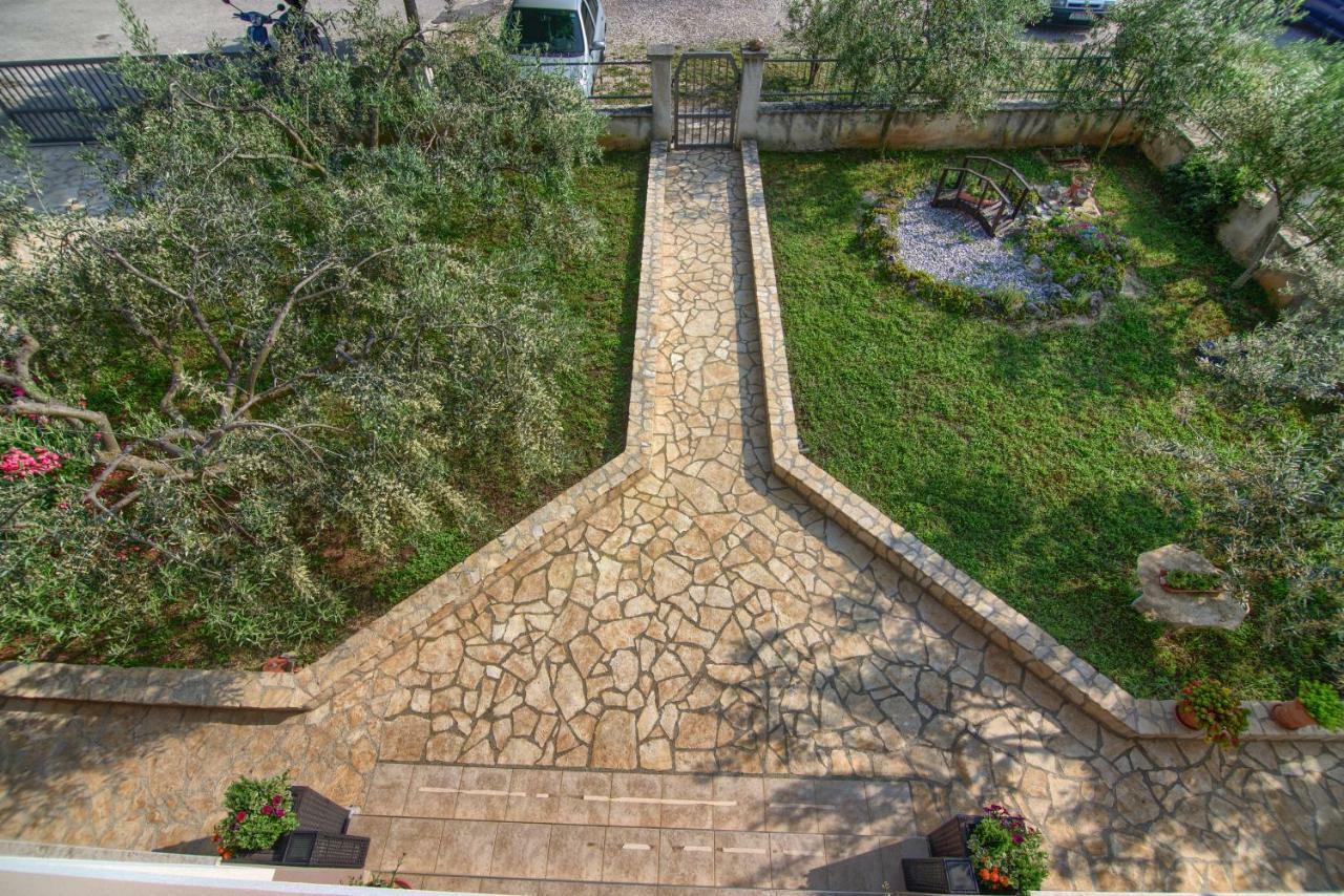 Apartment Mladenka Pula Dış mekan fotoğraf