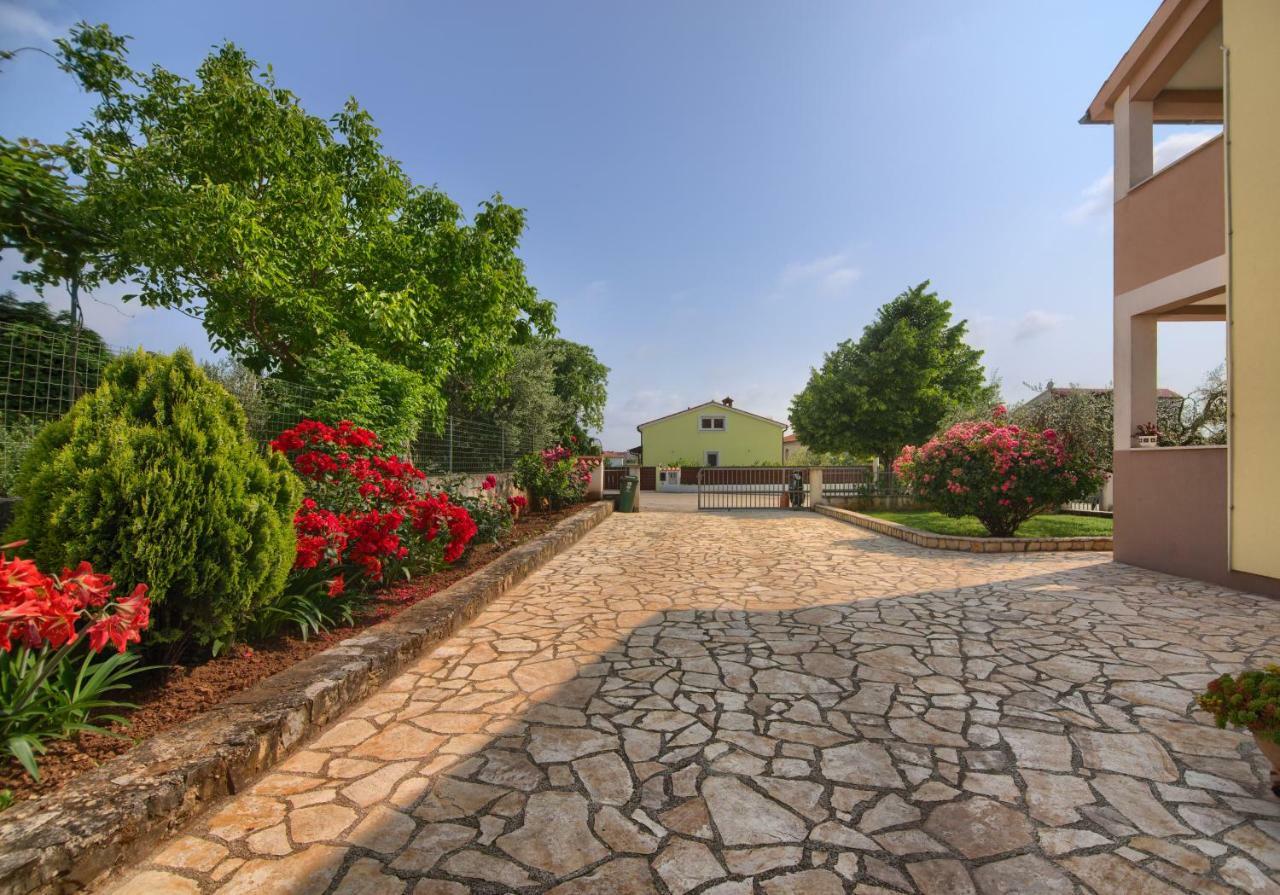 Apartment Mladenka Pula Dış mekan fotoğraf