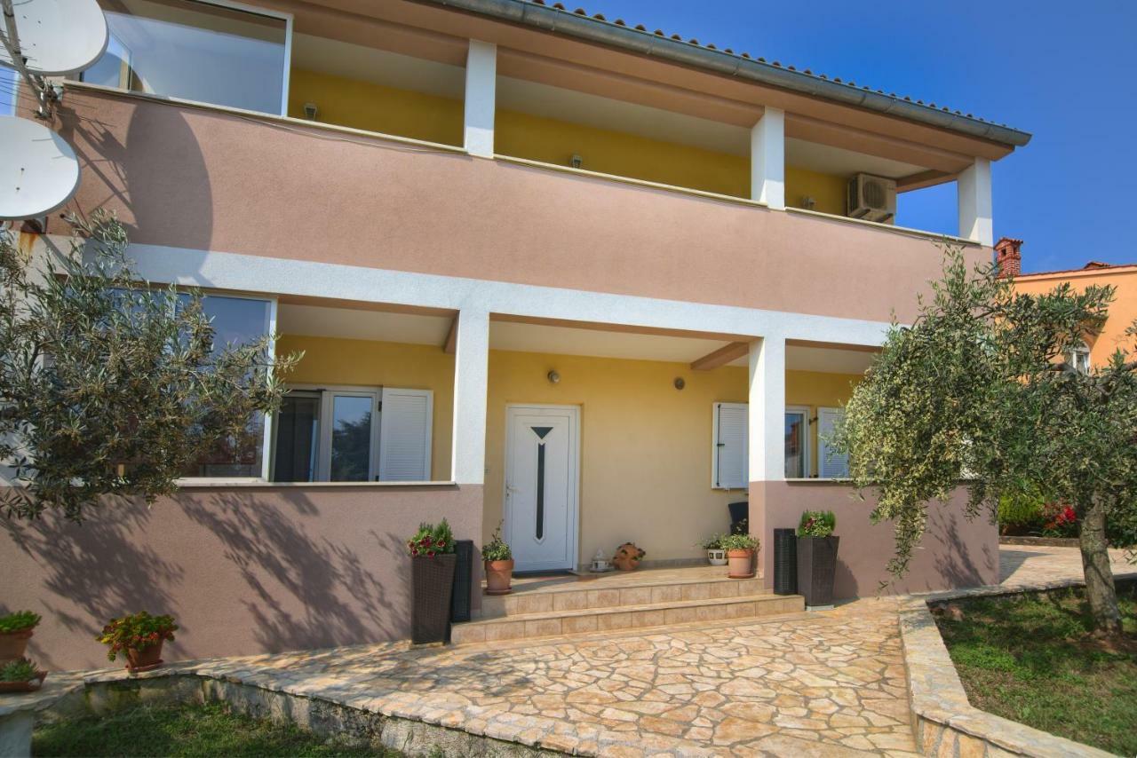 Apartment Mladenka Pula Dış mekan fotoğraf