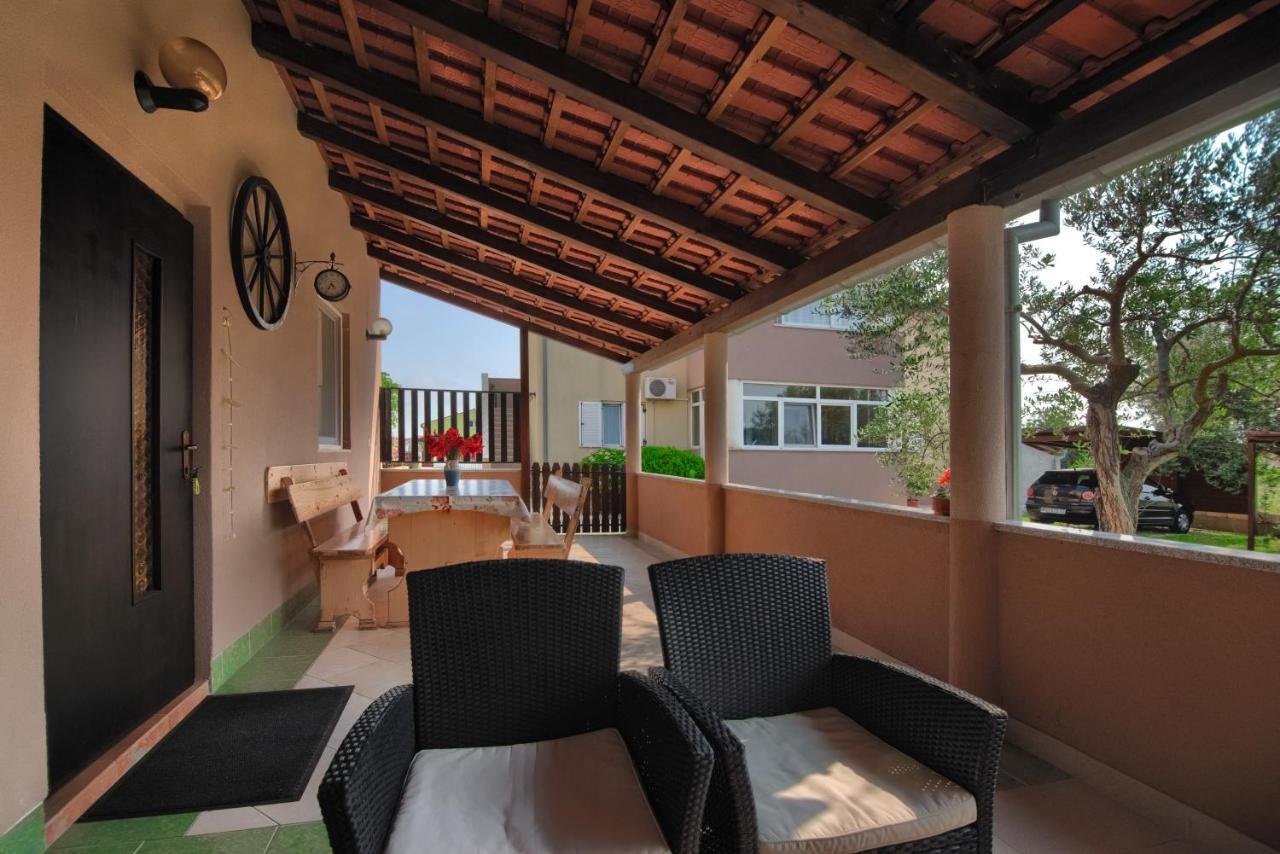 Apartment Mladenka Pula Dış mekan fotoğraf